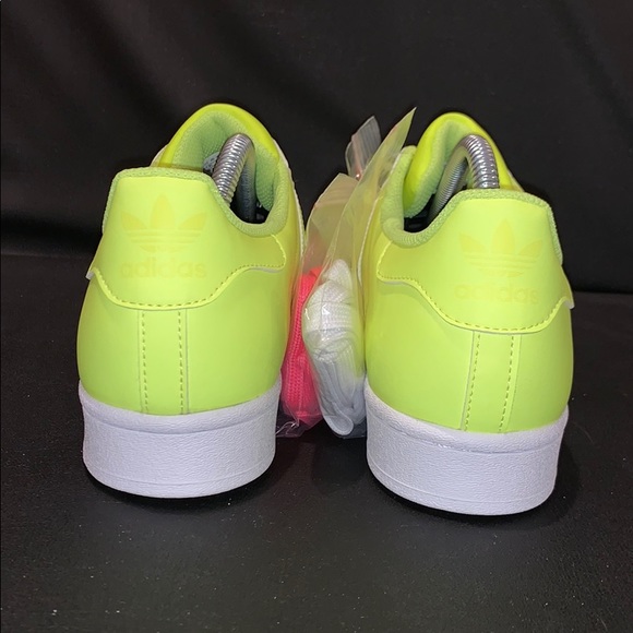 Adidas Superstar Neon Yellow/Volt - Picture 4 of 5